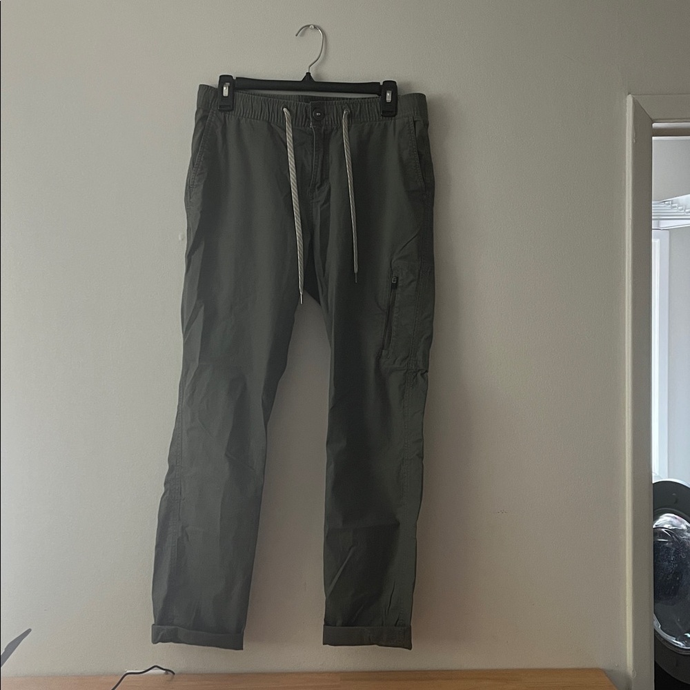 Vuori Forest Green Joggers